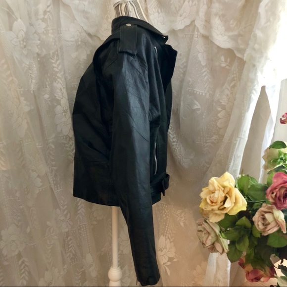 🌸••SOLD••🌸1960s VINTAGE Mens Motorcycle Jacket - Picture 3 of 8